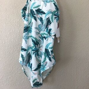Brand new swimsuit one piece